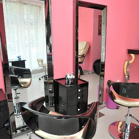Apart Mida 3*